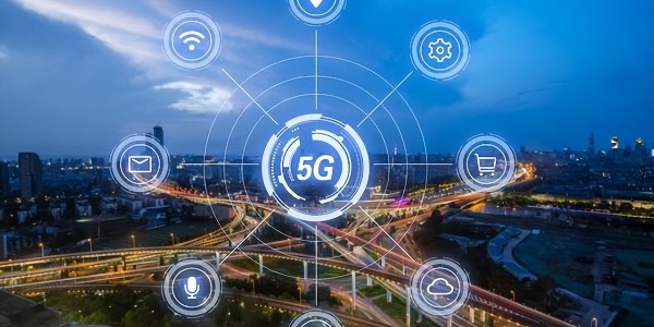 十二部門:深化基于5G的編隊行駛、遠程駕駛等自駕應用場景
